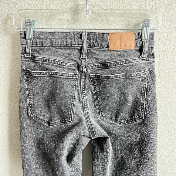 Madewell Mid Rise Perfect Vintage Straight Jean Women's 24 Black Distressed - Picture 5 of 9